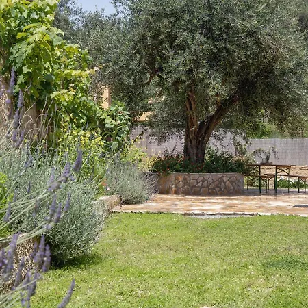 Agrikia House Holiday home *